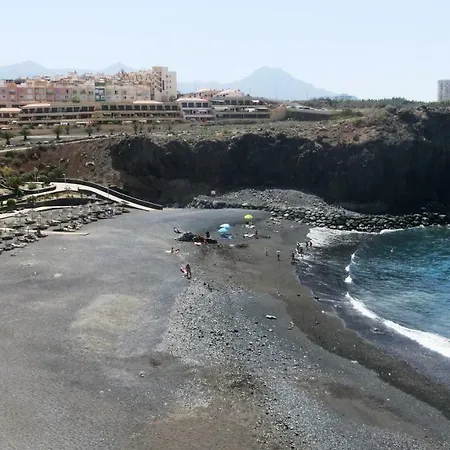 100 Meters From The Ocean Apartment *