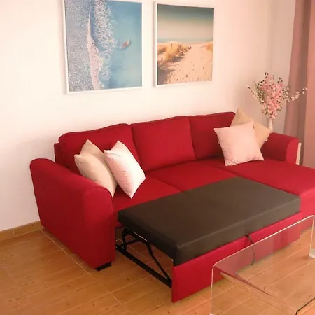 Apartment 100 Meters From The Ocean *