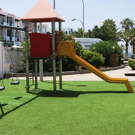 100 Meters From The Ocean Apartment *